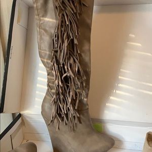 Knee high Colin Stuart boots